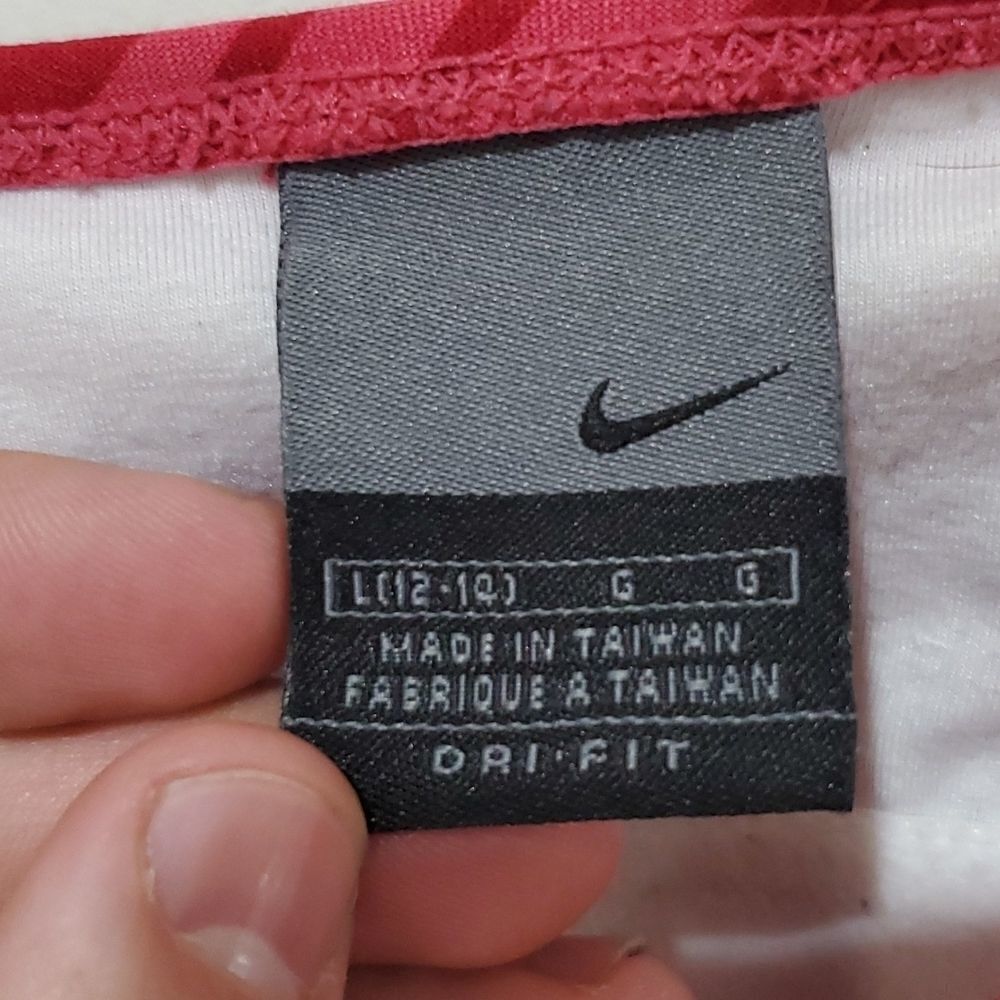 Nike crop top - Picture 3 of 4